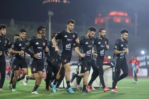 غياب الدوليين وتصعيد ناشئين.. الأهلي يستأنف تدريباته بعد أزمة القمة (صور)